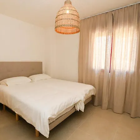 Ibiza Style Beachfront - Sea View & Pool Appartement Calp