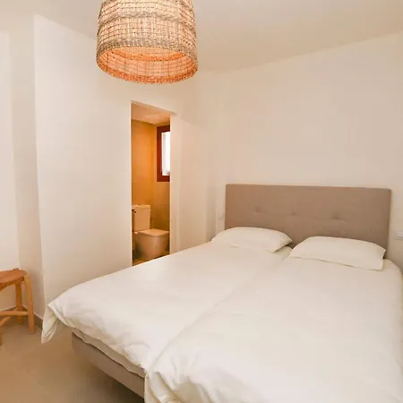 Ibiza Style Beachfront - Sea View & Pool Calp