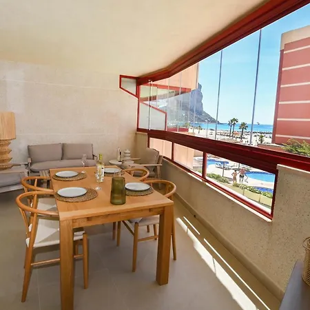 Ibiza Style Beachfront - Sea View & Pool Appartement *